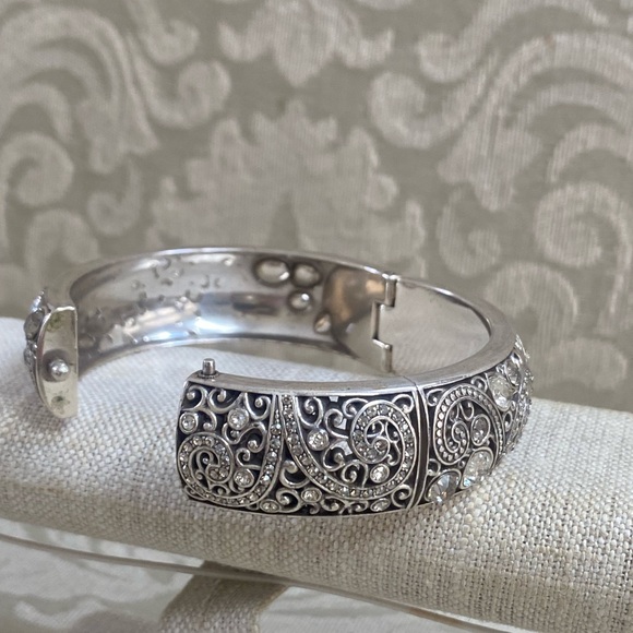 Brighton Mumtaz Crystal Bangle - Picture 5 of 11